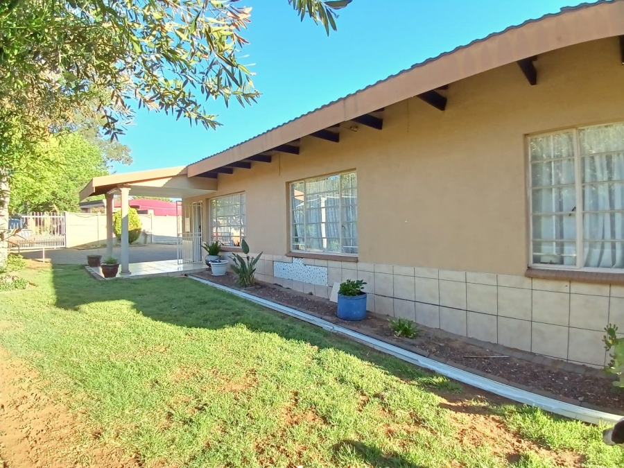 3 Bedroom Property for Sale in Sasolburg Ext 10 Free State